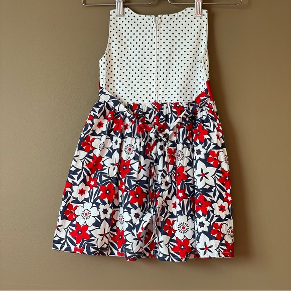 NWT Beautiful 2/3 Year Old Girls Floral Polka Dots Dress in Red, Blue and White - Picture 4 of 16